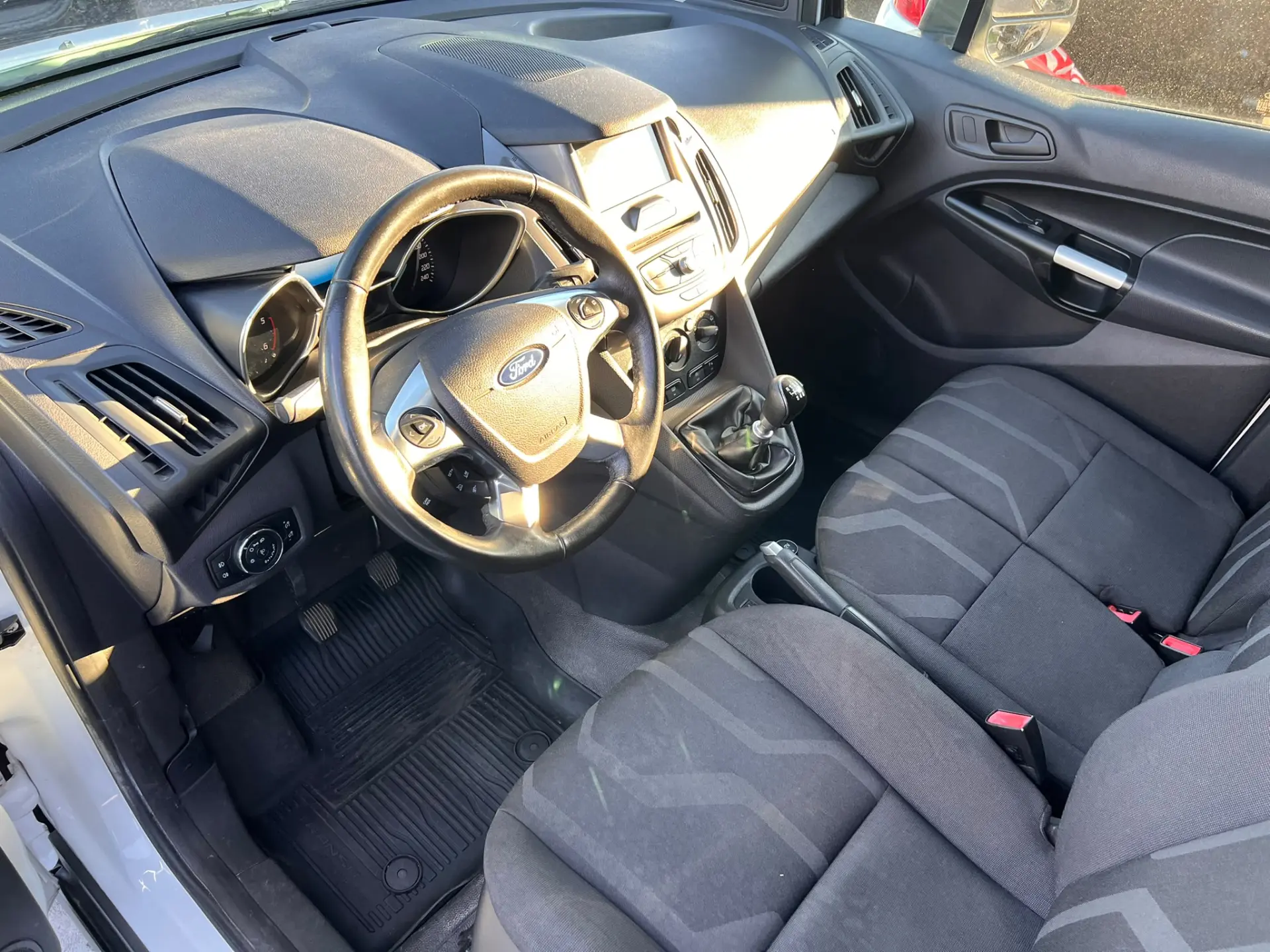 Ford Transit Connect 1.5 TDCi 220 L1 Active 13