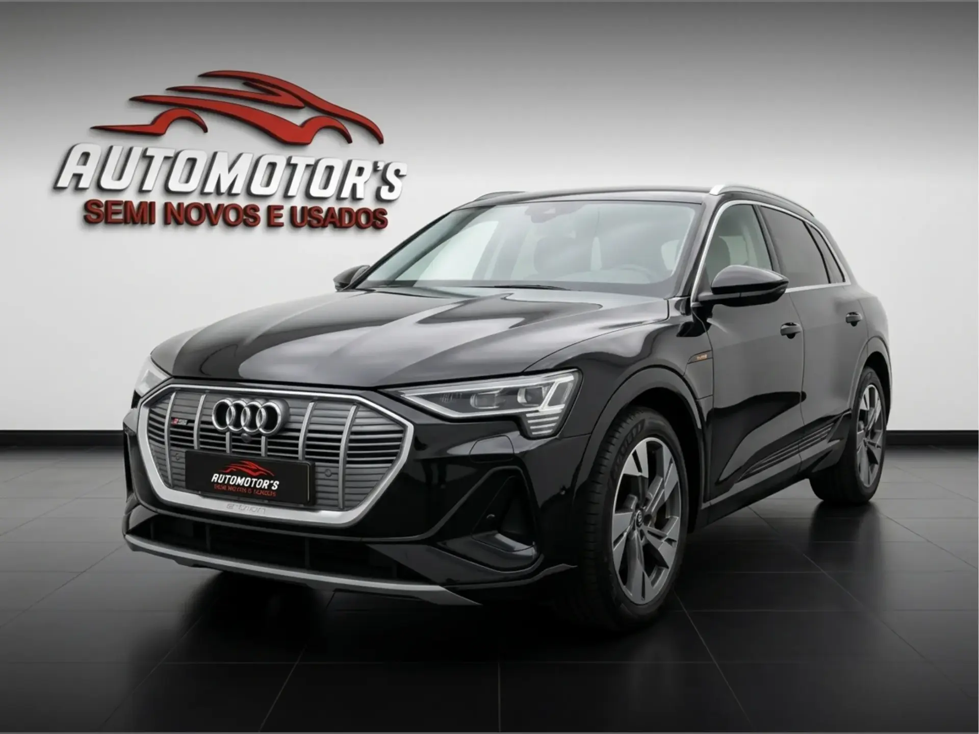 Audi e-tron 55 quattro S line 1
