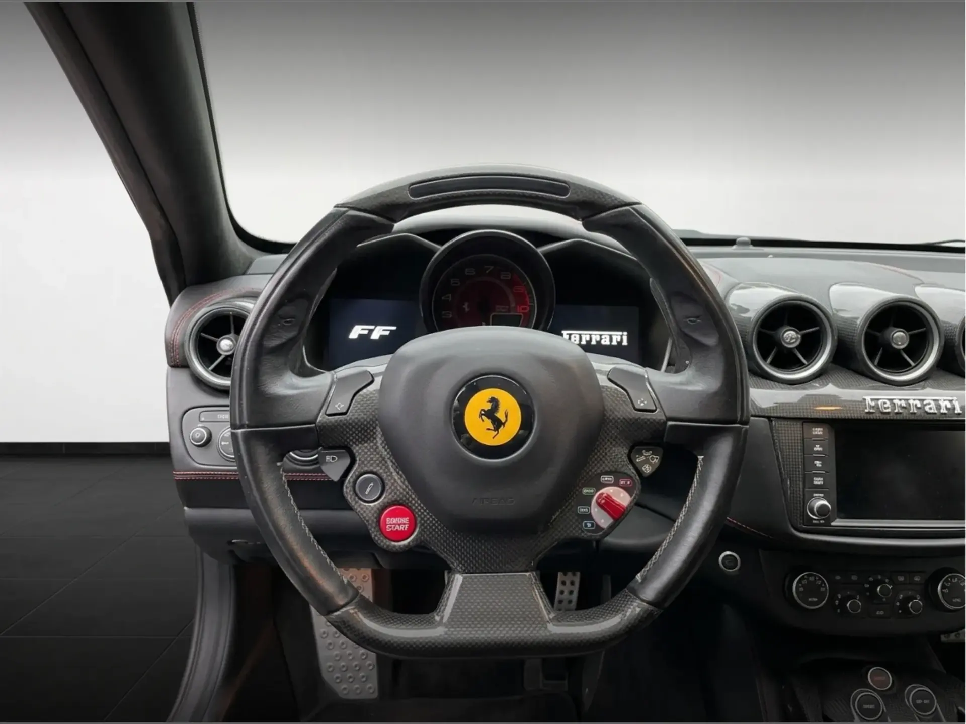 Ferrari FF Hele 8
