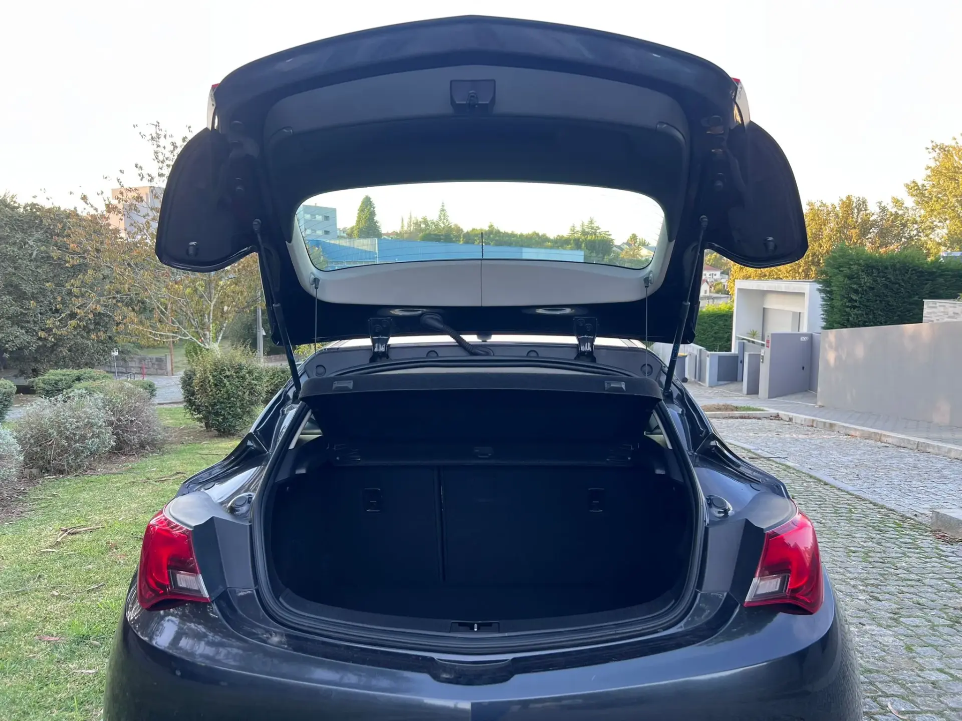 Opel Astra GTC 1.6 CDTi S/S 8