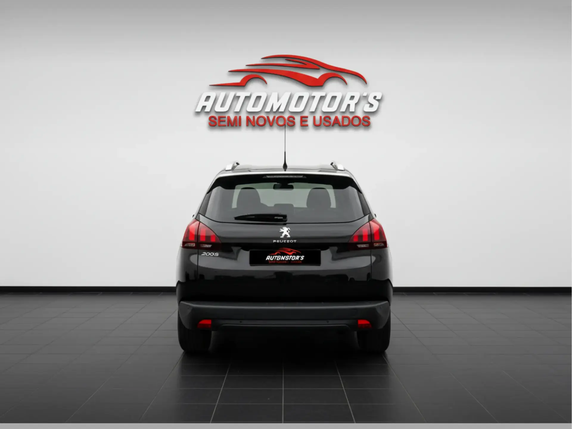 Peugeot 2008 1.2 PureTech Active 5
