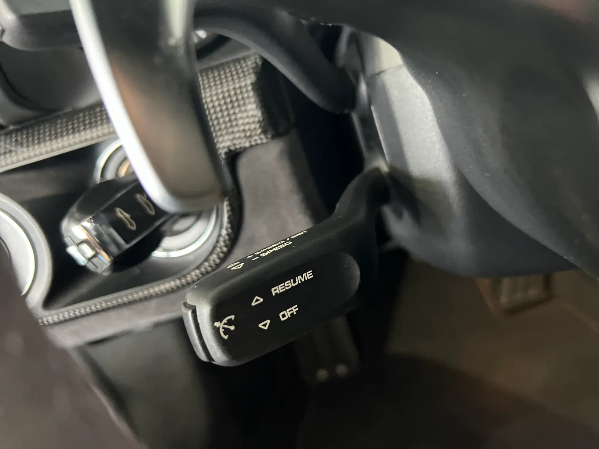 Porsche 911 (991) Carrera 4 GTS PDK 16