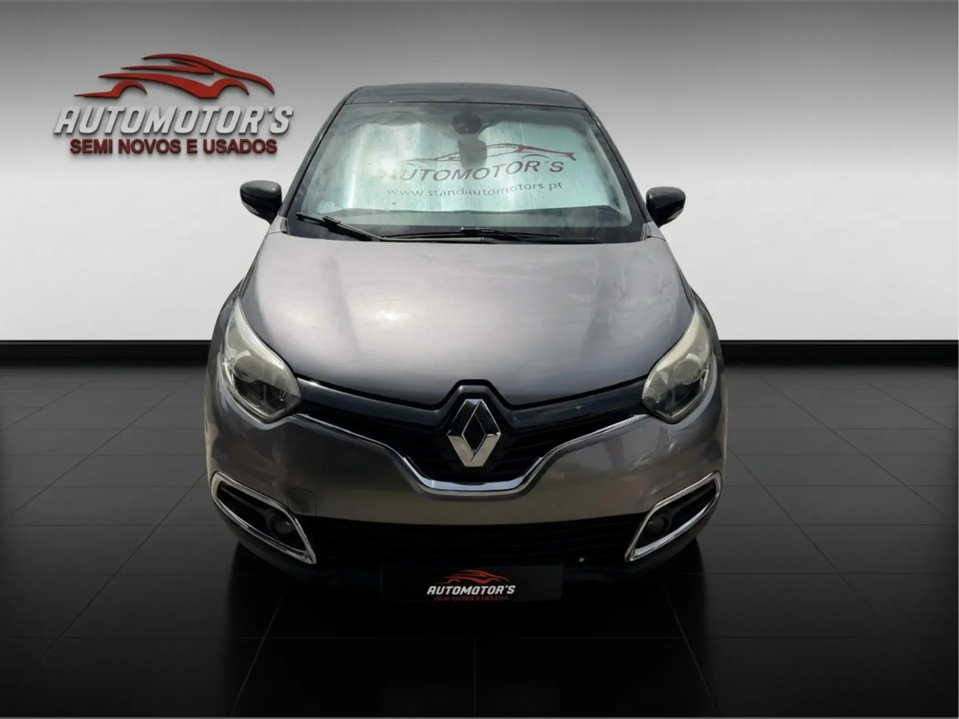 Renault Captur 0.9 TCE Exclusive 2