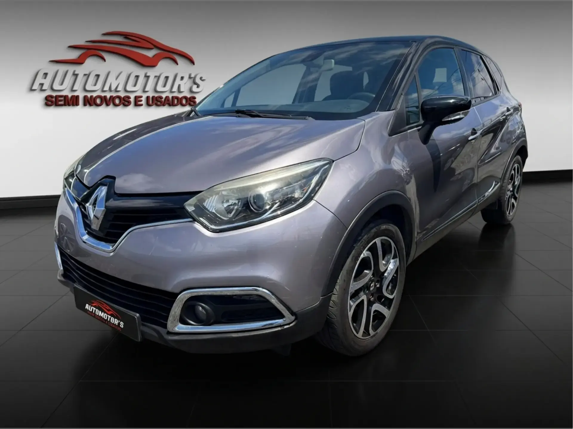 Renault Captur 0.9 TCE Exclusive 1