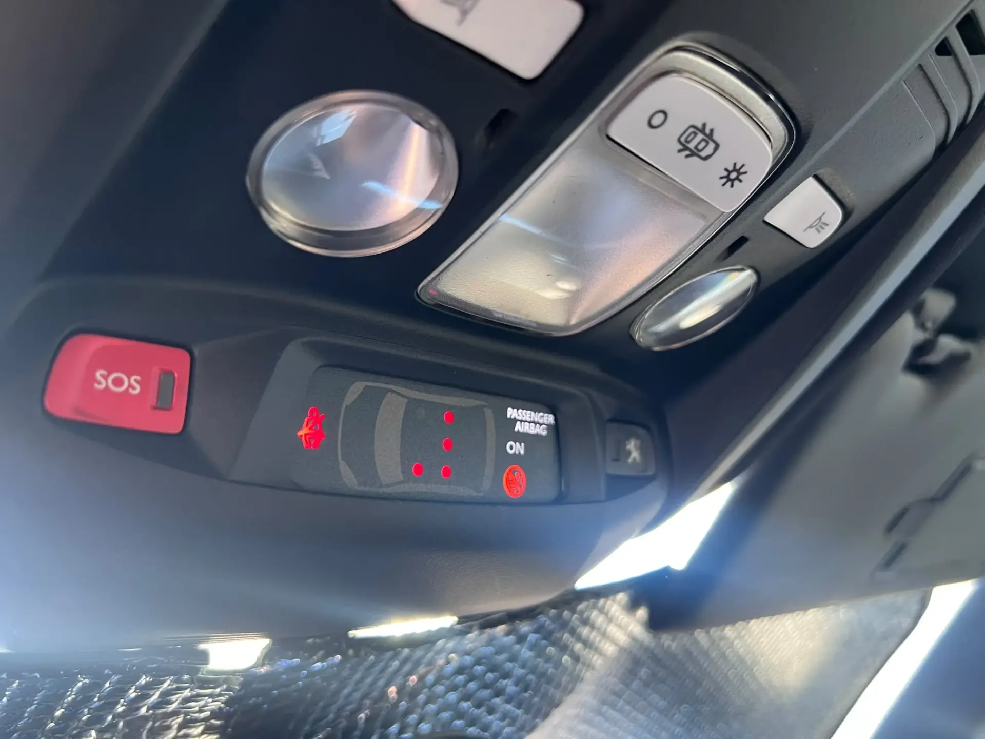 Peugeot 3008 1.6 BlueHDi Allure Grip Control EAT6 12