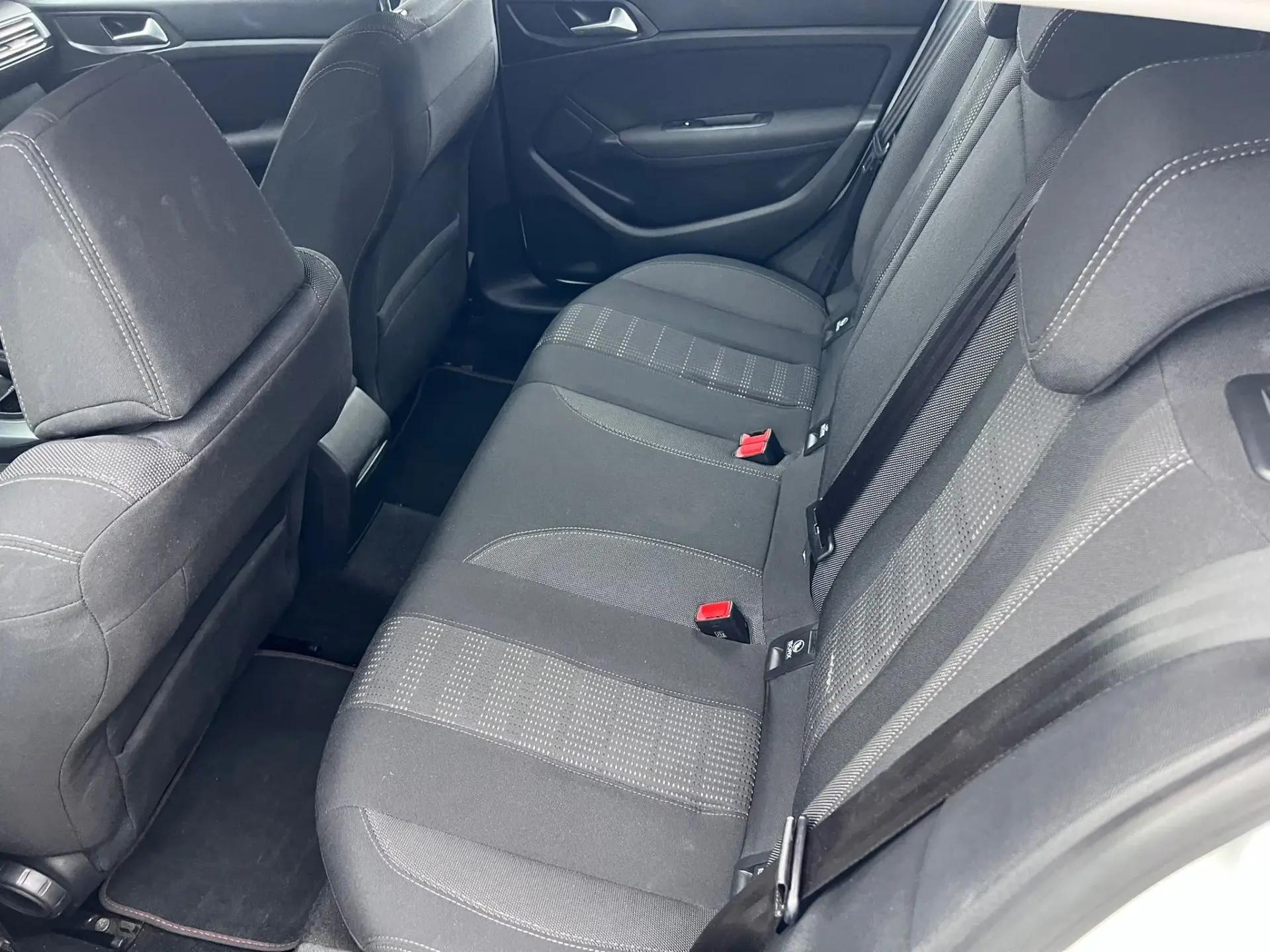 Peugeot 308 1.6 BlueHDi Active J17 7