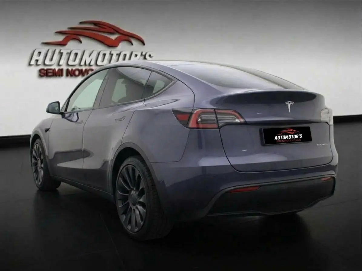 Tesla Model Y Long Range Dual Motor AWD 2