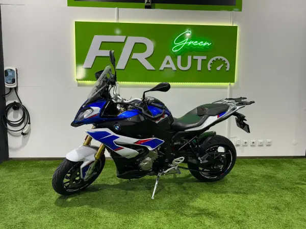 BMW S 1000 XR 2