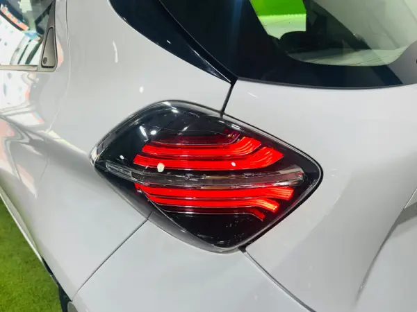 Renault Zoe (c/ Bateria) Intens 50 23