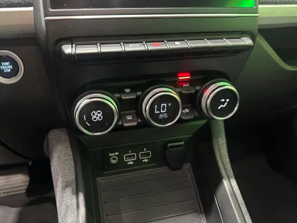 Renault Zoe (c/ Bateria) Intens 50 32