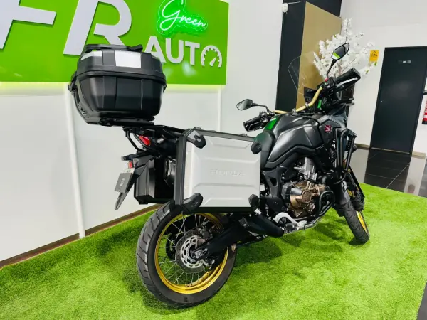 Honda Africa Twin CRF1000D 9