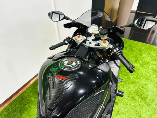 BMW S 1000 RR 14