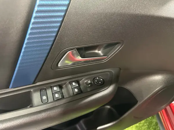 Citroen e-C4 50 kWh Shine 31