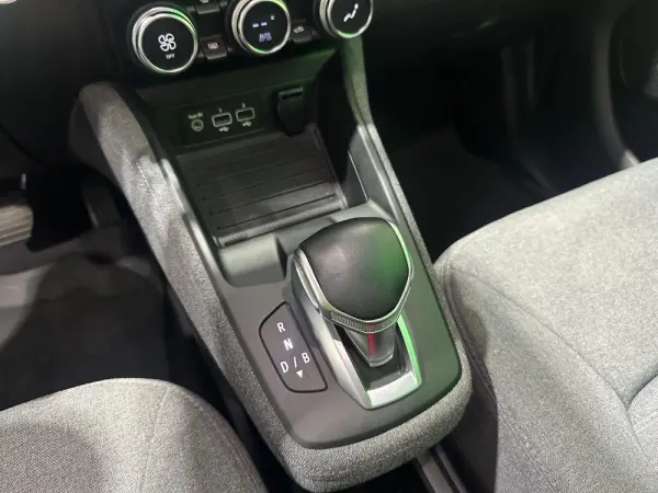 Renault Zoe (c/ Bateria) Intens 50 33