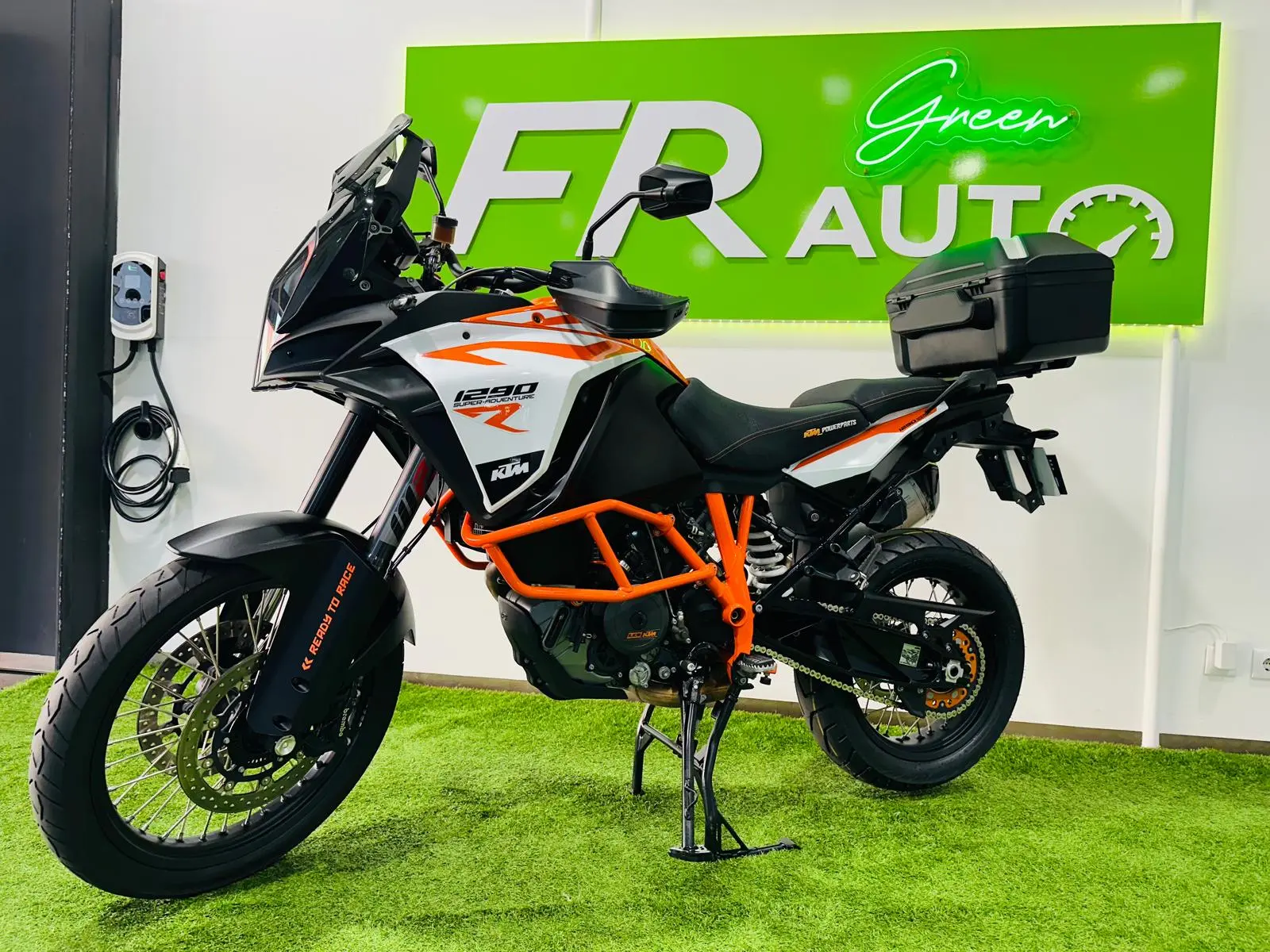 KTM 1290 Super Adventure R 6