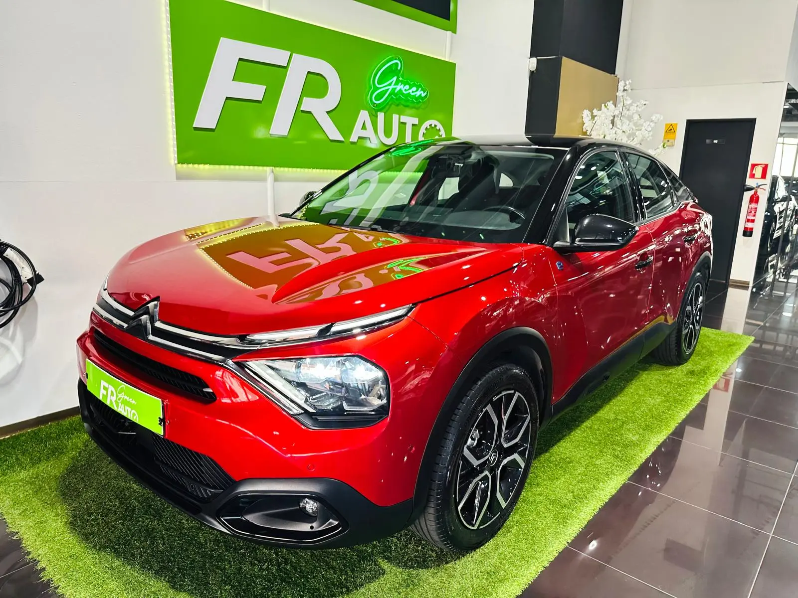 Citroen e-C4 50 kWh Shine 13