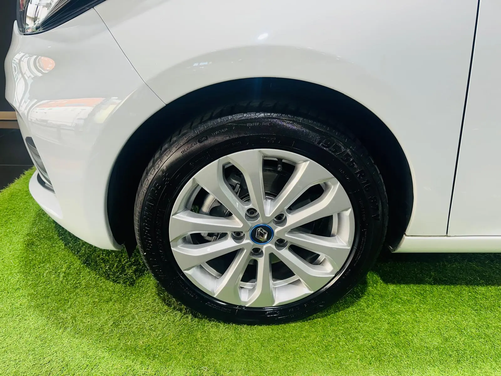 Renault Zoe (c/ Bateria) Intens 50 19