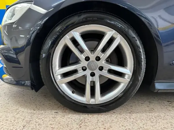 Audi A6 Avant 2.0 TDi S-line S tronic 25