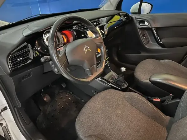 Citroën C3 1.2 PureTech Seduction 10