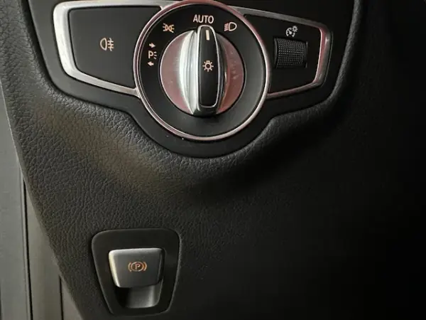 Mercedes-Benz GLC 350 e AMG Line 4-Matic 17