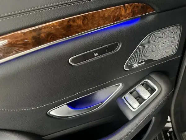 Mercedes-Benz S 350 BlueTEC 23