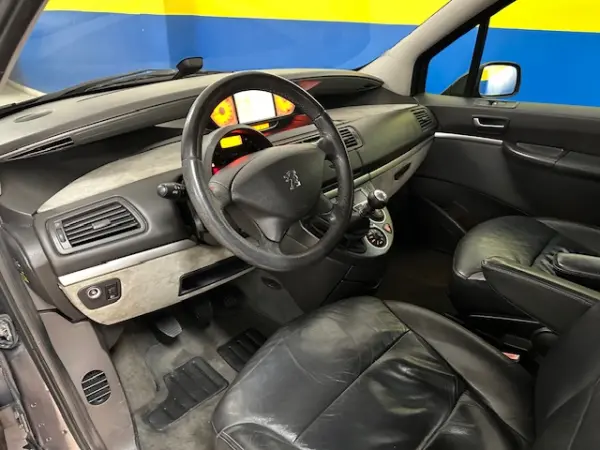 Peugeot 807 2.0 HDi Navteq 8