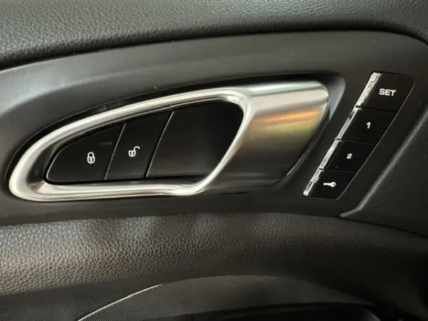 Porsche Cayenne 3.0 V6 17
