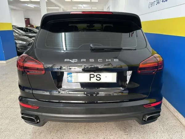 Porsche Cayenne 3.0 V6 8