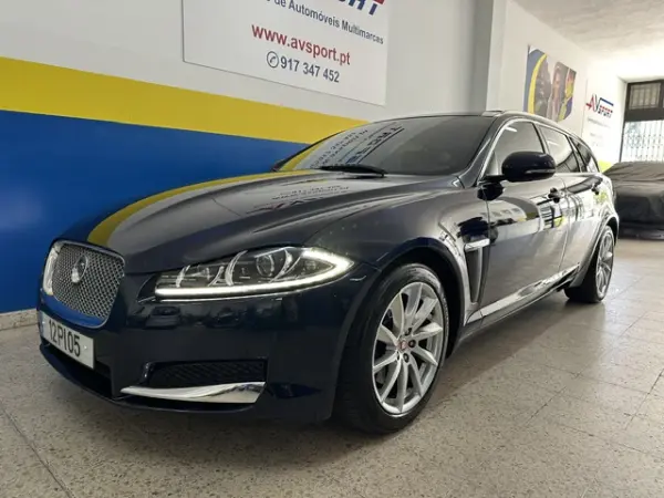 Jaguar XF Sportbrake 3.0 D V6 Premium Luxury 7