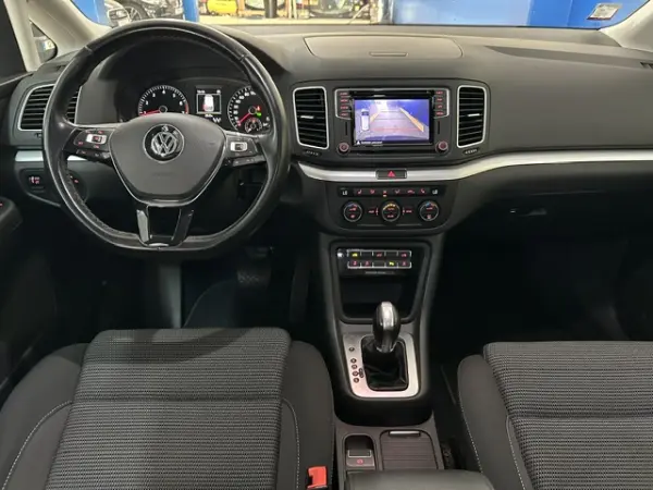Volkswagen Sharan 1.4 TSI Confortline DSG 9