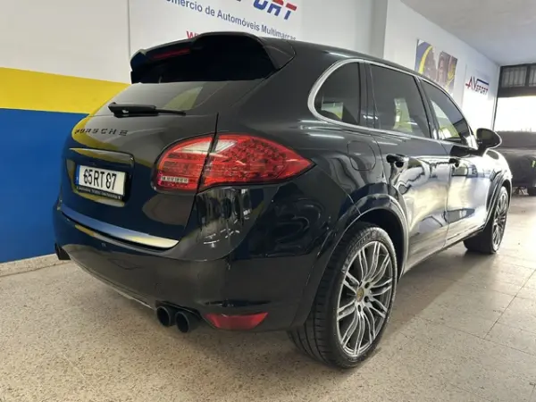 Porsche Cayenne S 3