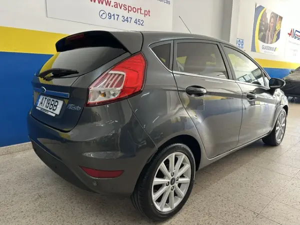 Ford Fiesta 1.0 EcoBoost S&S Titanium 3
