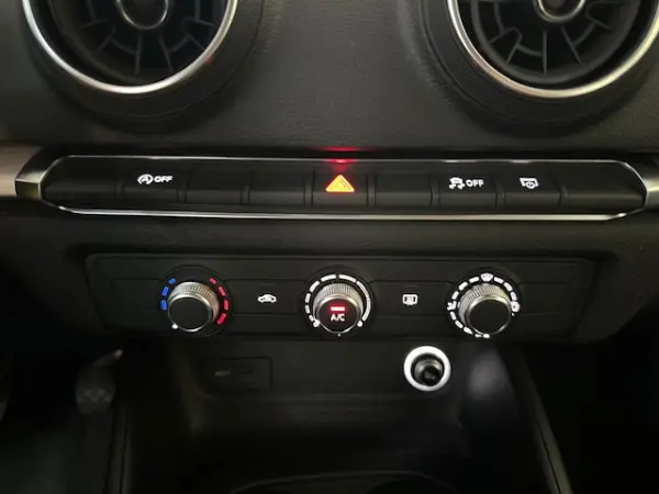 Audi A3 Sportback 30 TDI Design 15