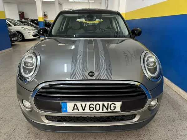 MINI 5 Portas Cooper 4