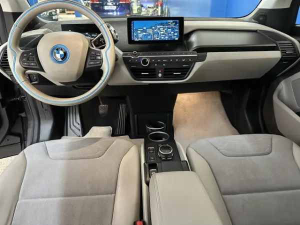 BMW i3 (60 Ah) 10