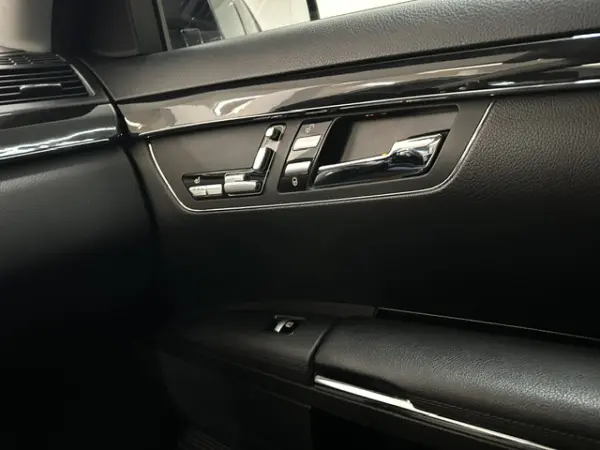 Mercedes-Benz S 350 BlueTEC 26