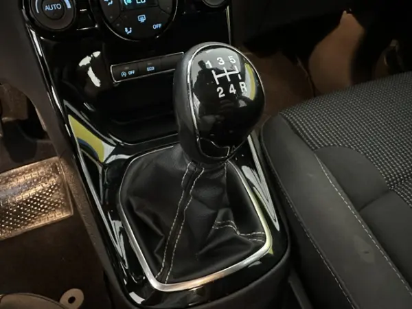 Ford Fiesta 1.0 EcoBoost S&S Titanium 13