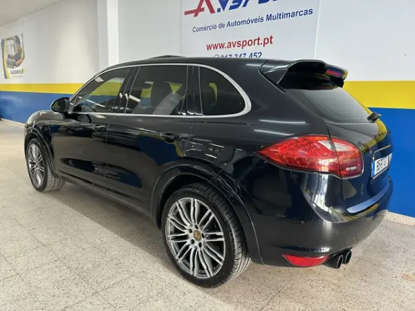 Porsche Cayenne S 5