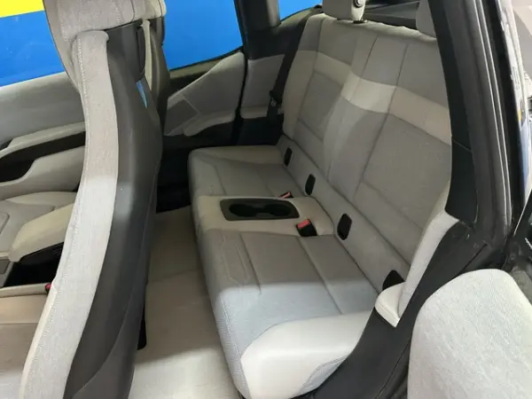 BMW i3 (60 Ah) 13