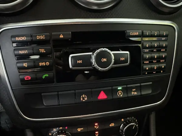 Mercedes-Benz A 160 d Urban Aut. 14