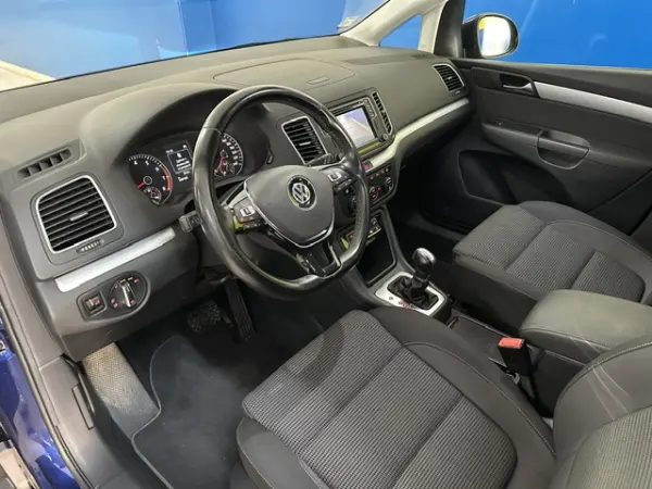 Volkswagen Sharan 1.4 TSI Confortline DSG 10