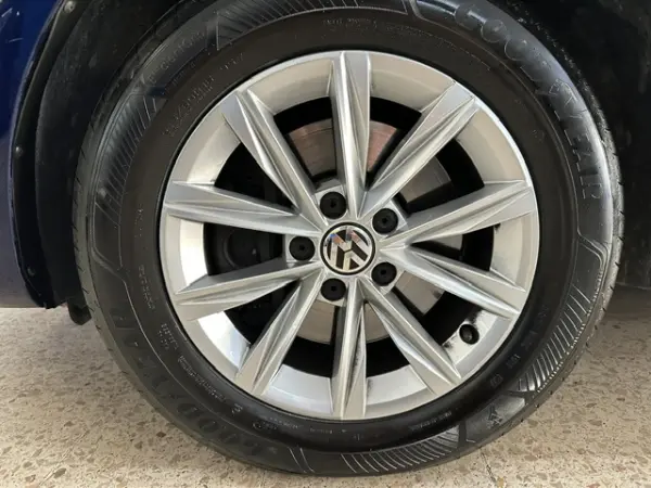 Volkswagen Sharan 1.4 TSI Confortline DSG 39