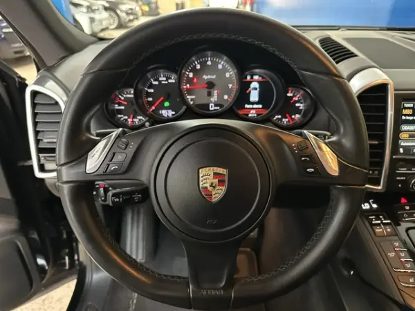 Porsche Cayenne S 17