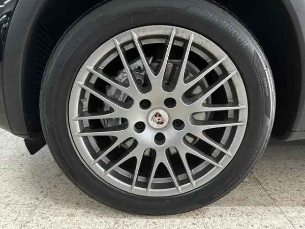 Porsche Cayenne 3.0 V6 30