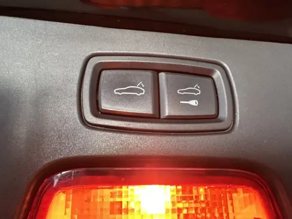 Porsche Cayenne S 25