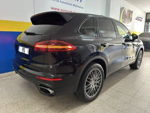 Porsche Cayenne 3.0 V6 3