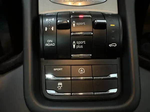 Porsche Cayenne 3.0 V6 13