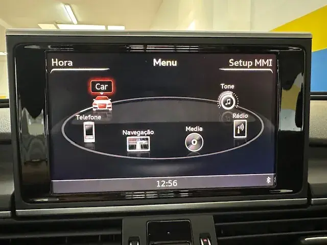 Audi A6 Avant 2.0 TDi S-line S tronic 15