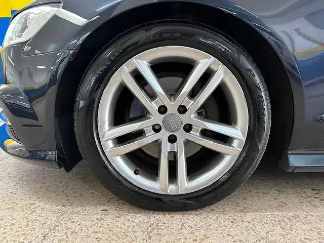 Audi A6 Avant 2.0 TDi S-line S tronic 25