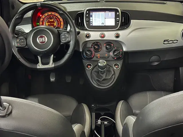 Fiat 500C 1.0 Hybrid Connect 9